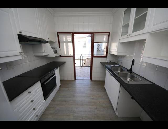 2 BEDROOM APARTMENT FOR SALE IN DUNKELD WEST